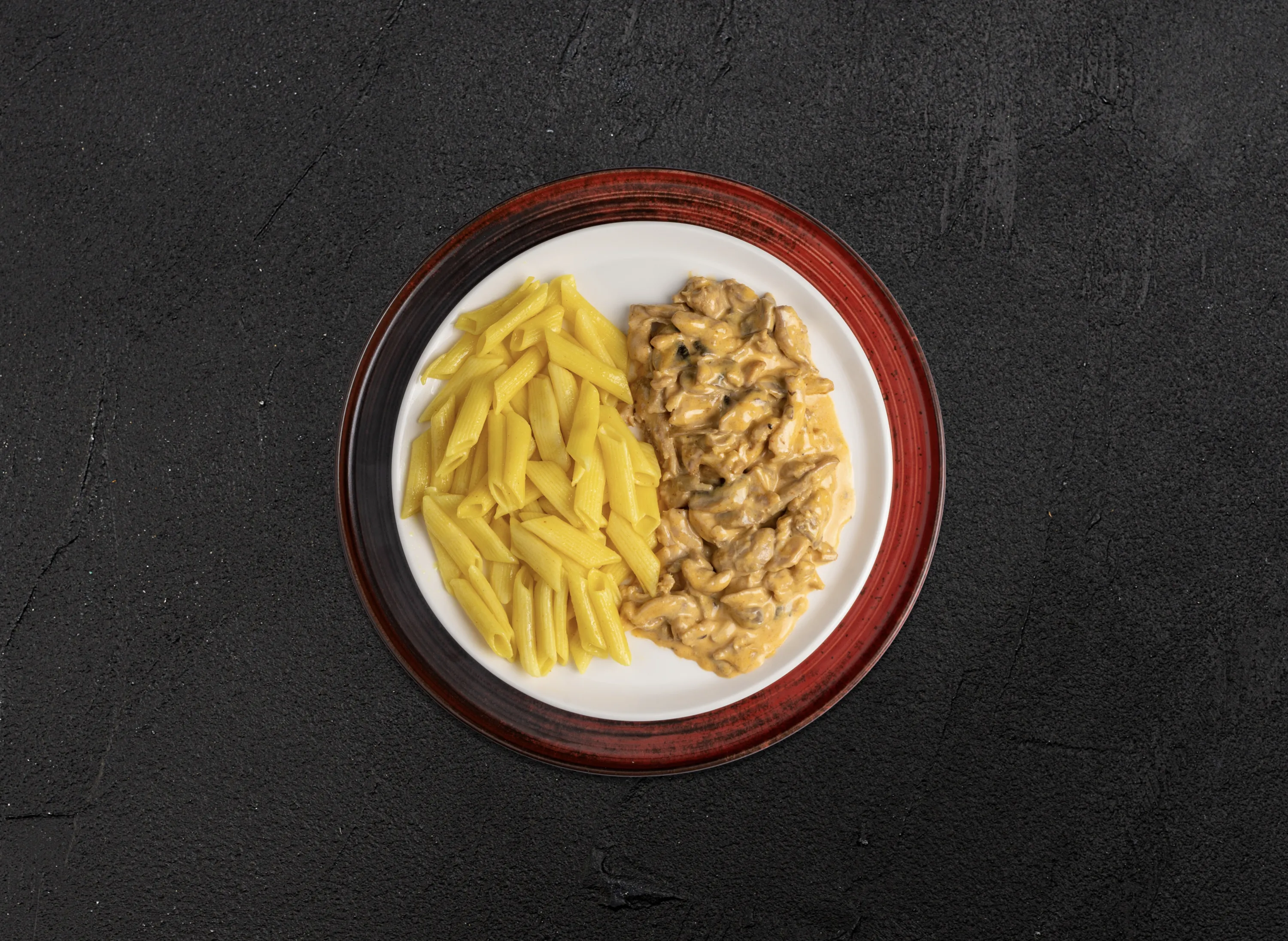 Kremalı Mantarlı Tavuk & Penne Makarna